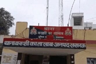 युवक की लाठी डंडों से पीट कर हत्या कर दी गई लखनऊ के बीकेटी क्षेत्र में गांव के बाहर मिली लाश 